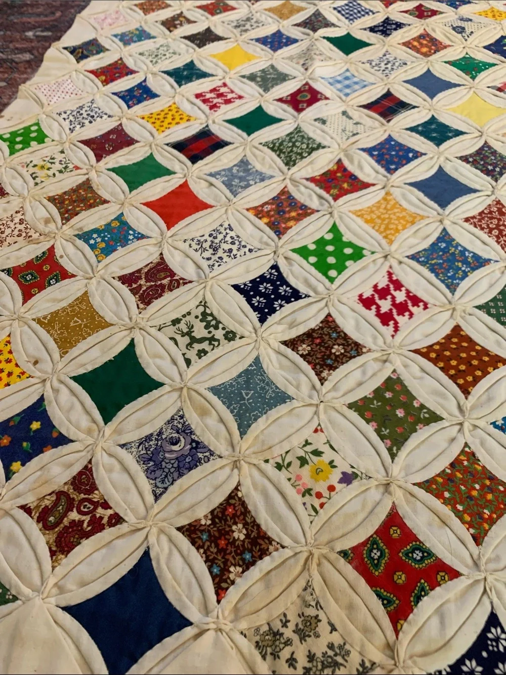 Beautiful vintage Handmade homemade quilted table runner